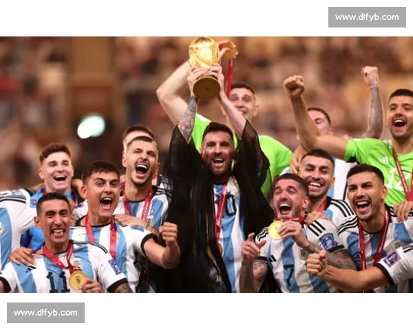 卡塔尔世界杯落下帷幕，阿根廷时隔36年再捧金杯！