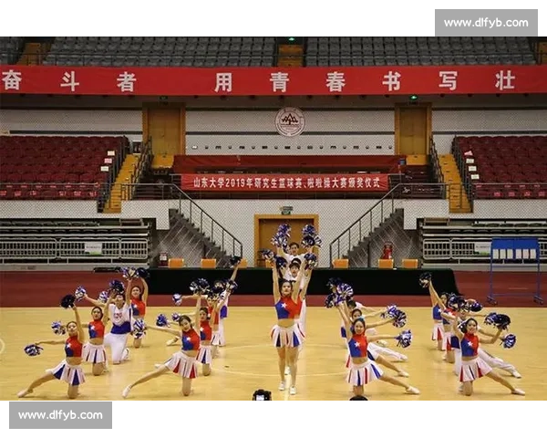 电竞选手的“教科书式”操作，背后是日复一日的练习